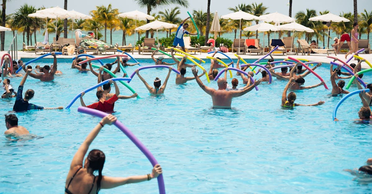Aqua fitness przyjazny dla kolan – lekko, skutecznie, bez bólu