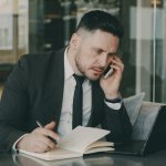 Brief, który działa: kluczowe elementy, bez których projekt nie ruszy z miejsca